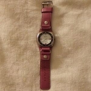 PINK RUMOURS VINTAGE  WOMENS WATCH
